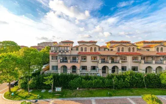Jiuyu Haishe Private Villa