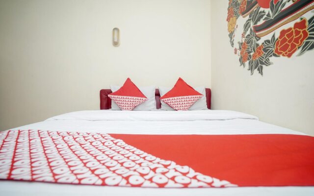Hotel Central By OYO Rooms