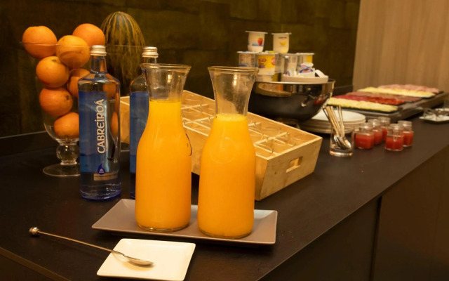 Lux Santiago Hotel