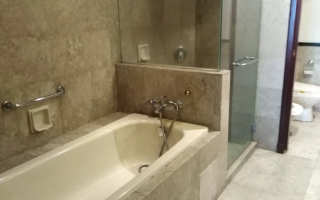 Times Apartment Suites at Times Square