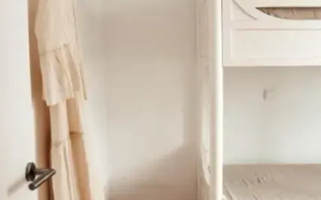 Catalina Beach House by Cassai