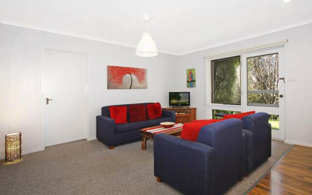Cedar 6 - fully renovated apartment