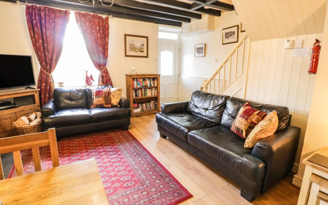 Glan-yr-afon Cottage