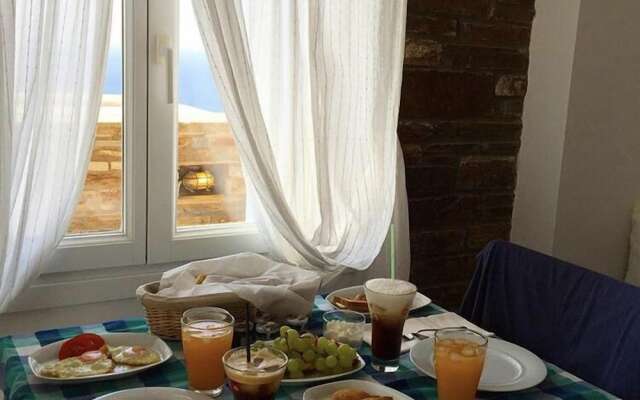 Andros Prive Suites
