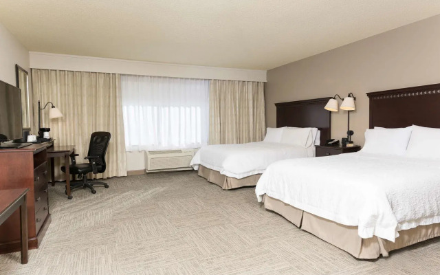 Hampton Inn & Suites Hartford-Manchester