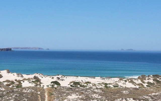 Maresia - Beachfront Peniche Apartment