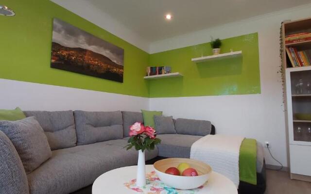 FeWo Hafner "Zuhause mit Ausblick"