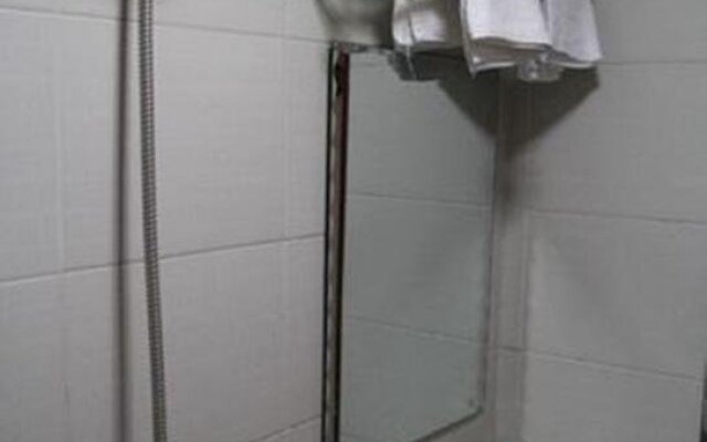 Guiyang Dongxin Business Hotel