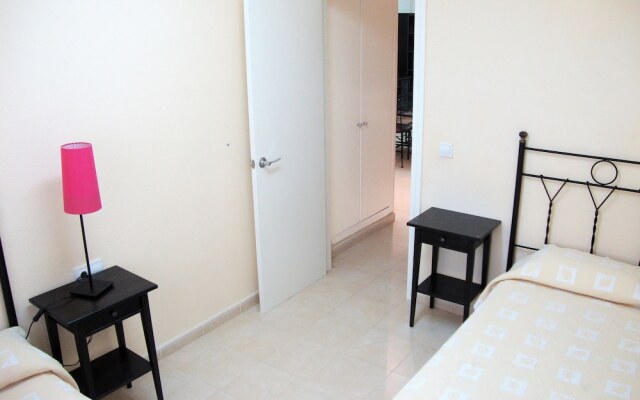 Apartamentos Alcala Blau 3000