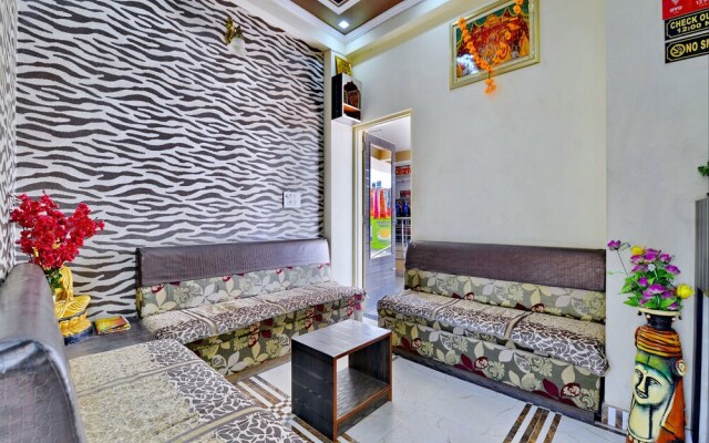 OYO 6670 Hotel Himalaya Tower