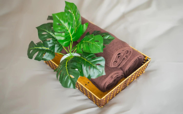 KemKay CityView ✩3s to HKLake✩Big Balcony