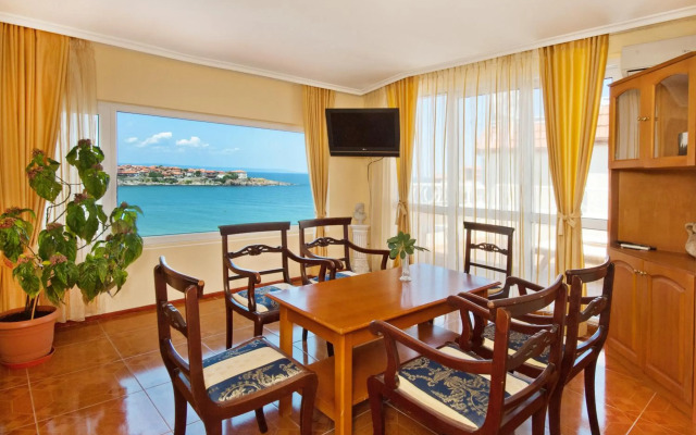 Villa List Hotel