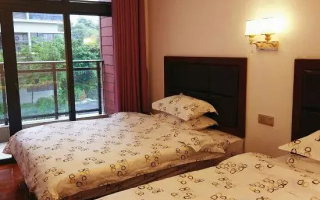 R&F Spring World Hot Spring Villa
