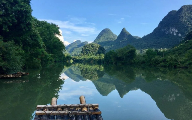 Yangshuo Mumu Sketch Base River Inn