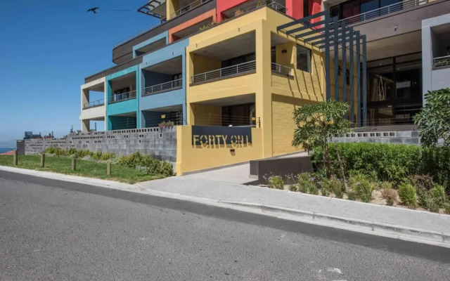 Spectacular Modern Apartment in Vibrant Bokaap