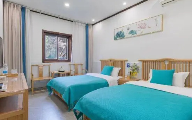 Yunhe Fisher House Inn