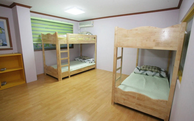 Calla Guest House - Hostel