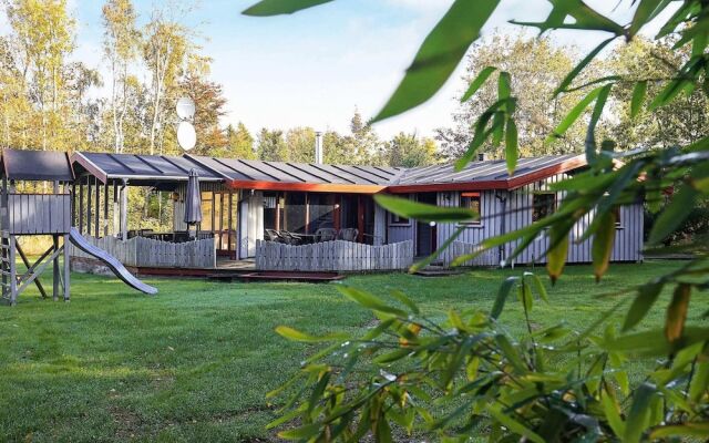 Fantastic Holiday Home with Sauna near Roslev