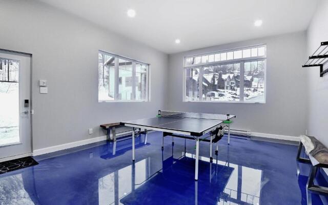 Chalet 06 Chemin Blanc by Les Chalets Alpins