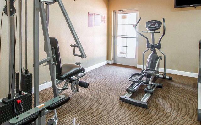 Studio 6 Mesa, AZ – Near Downtown & Sloan Park