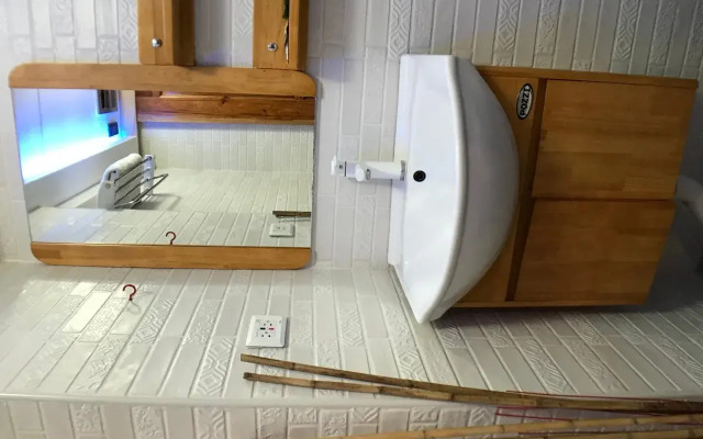 CLOCKWORKORANGE Luxury Suites