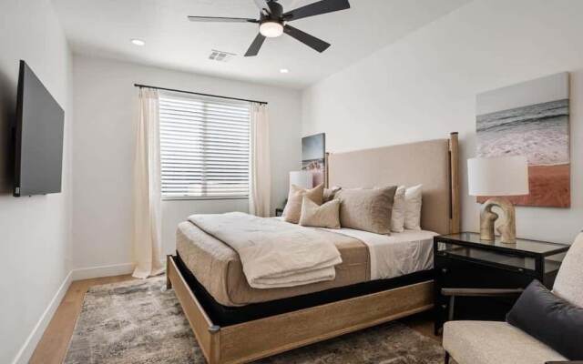 Laguna Beach 4 Bedroom Townhouse