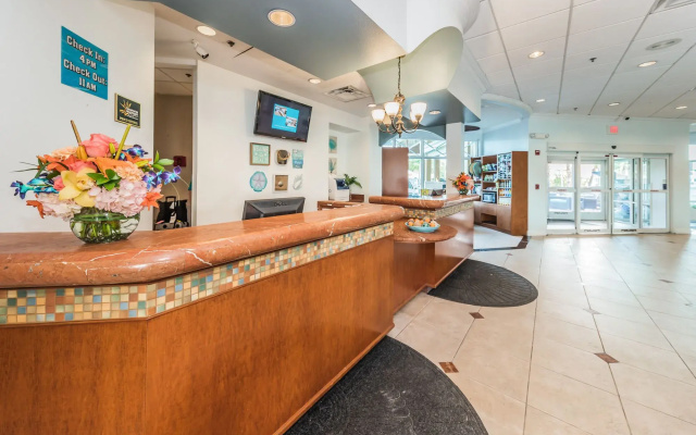 DreamView Beachfront Hotel & Resort