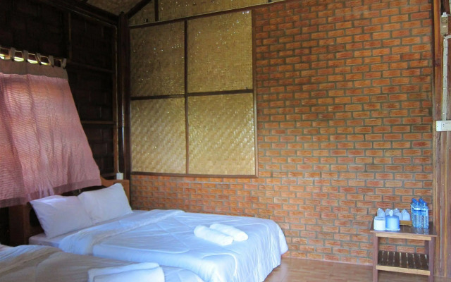 Thai Loei 300 Pee Resort