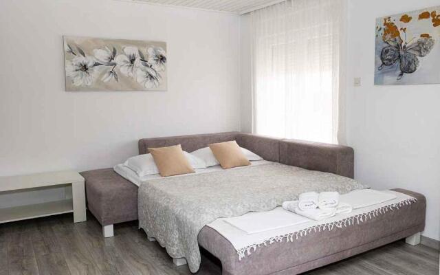 Apartment in Crikvenica 42244