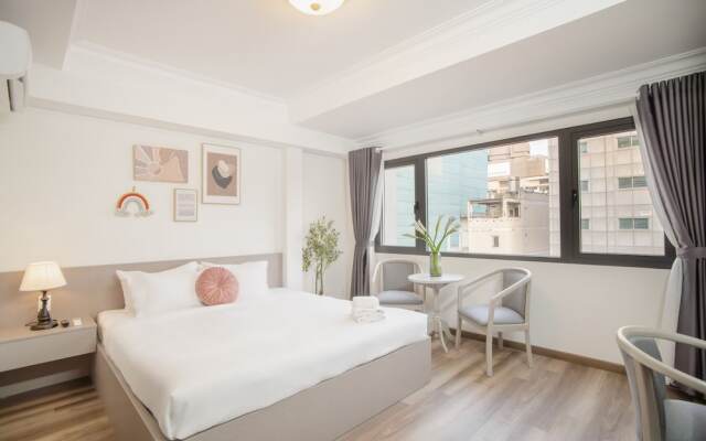 SAZI Ben Thanh Hotel