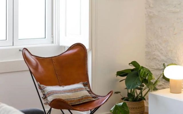 Trendy T.M Apartament by the River
