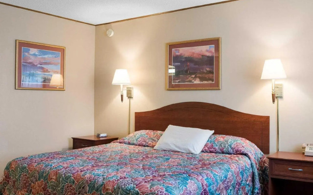 Rodeway Inn