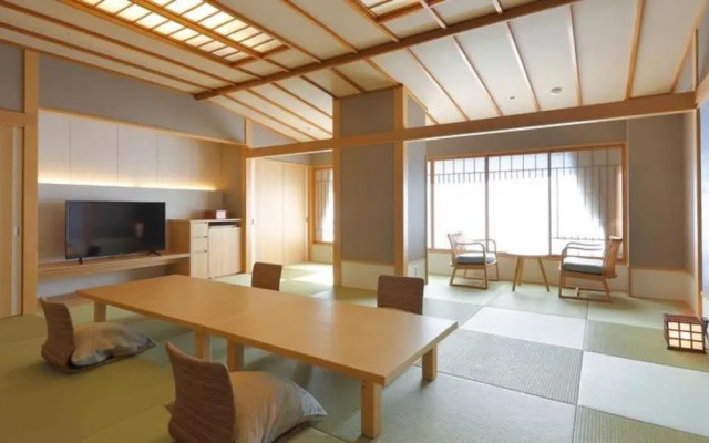 Tsukino Sumika Atami Juraku Hotel