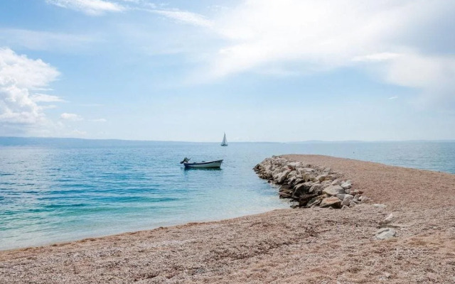 Villa Tamaris on the beach