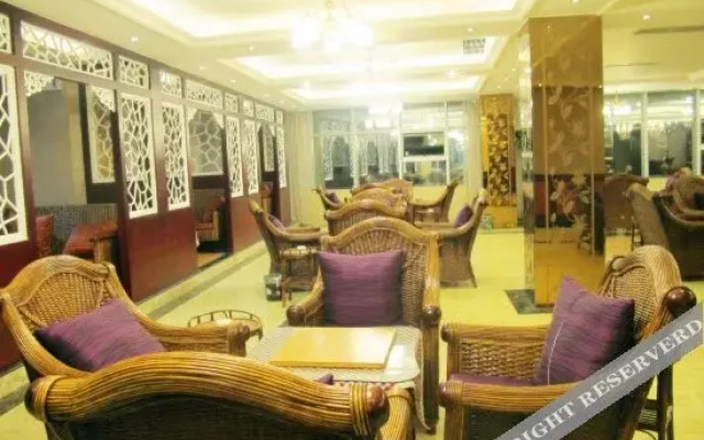 Yangguang Business Hotel