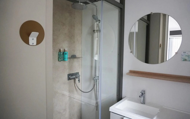 2 2-person Hotel Lodge