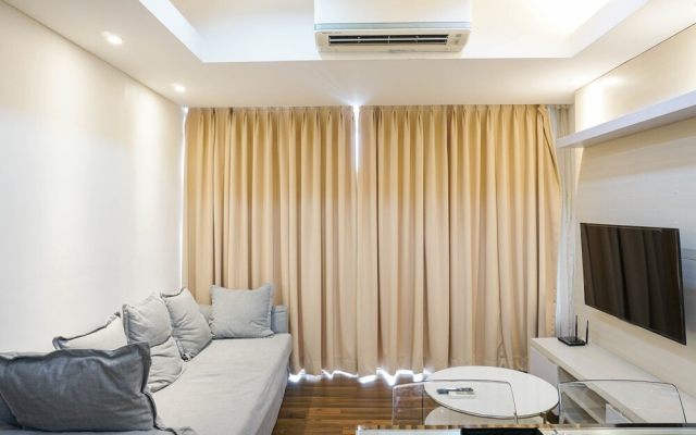 Cozy 1BR Royale Springhill Apartment with City View