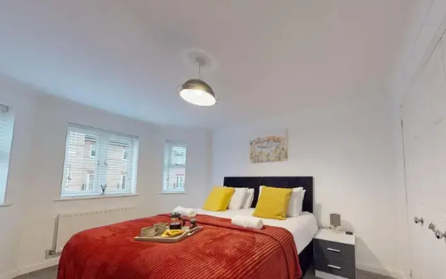 Romford Retreat - Modern 2BR Apartment