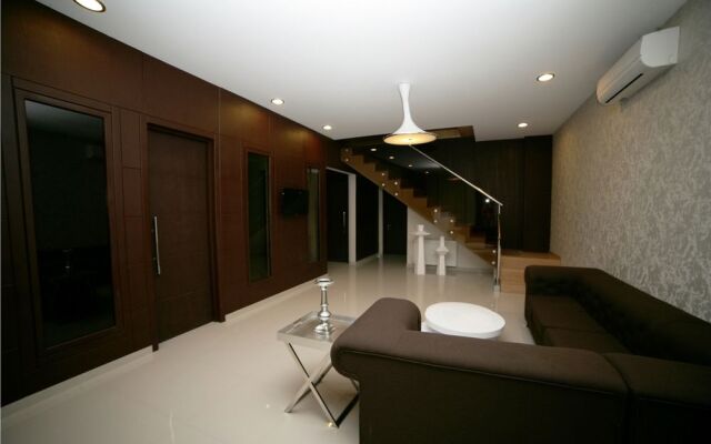 Basilon Hotel
