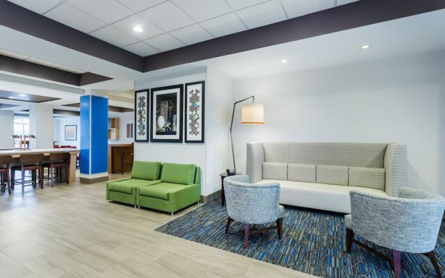 Holiday Inn Express & Suites Bremen