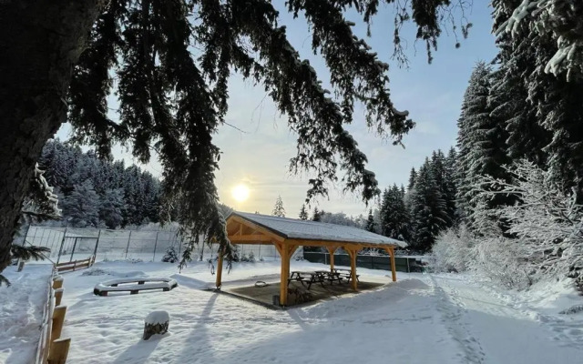 Pension/Apartments Kúria na Táloch