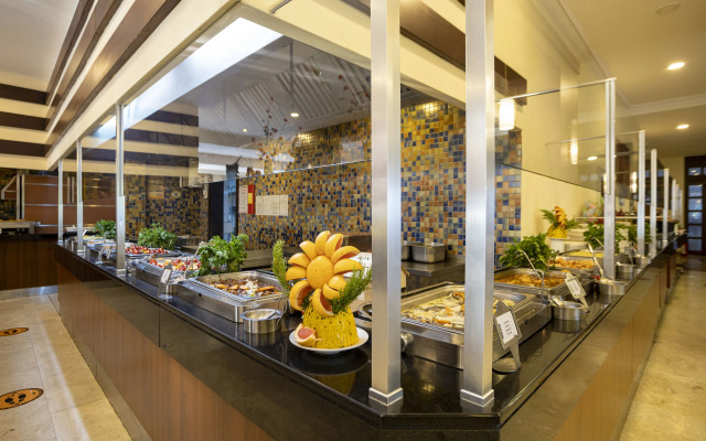 Villa Side Hotel