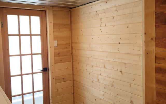 The Orchard Hostel Private Bunks