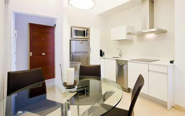 Habitat Suites Gran Vía 17 Hotel