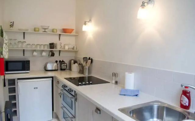 Beautiful 2 Bedroom City Centre Apartment
