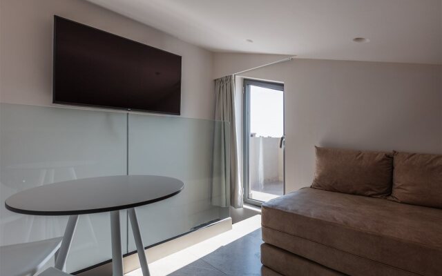 Nima Boutique Hotel