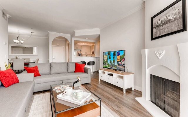 The Beverly Hills/Weho 2BR Masterpiece! (BW3)