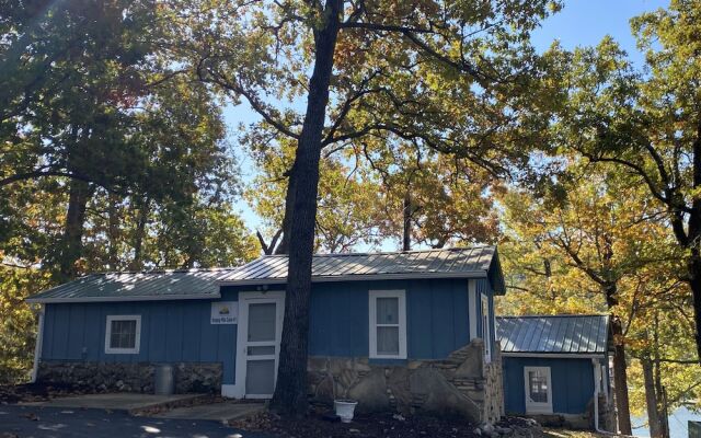 Niangua Hills Resort