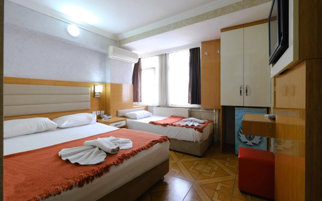 Hotel Ozbek