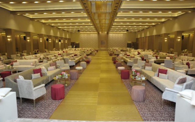 Carlton Al Moaibed Hotel